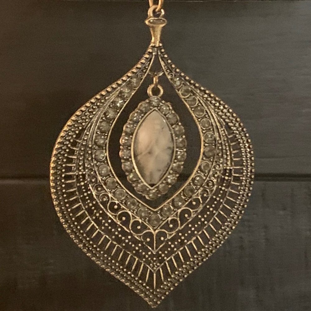 Boho Filigree and Stone Pendant Necklace